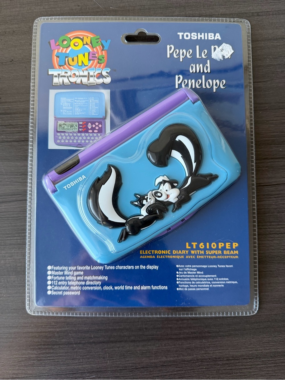 NEW Vintage Toshiba Looney Tunes Tronics Pepe Le Pew Electronic Diary LT610PEP